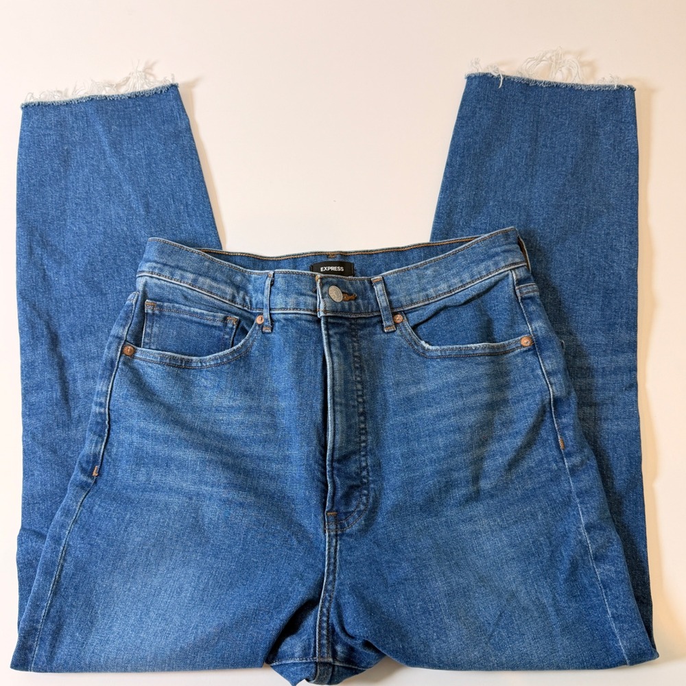 Express‎ Mom Jean Super High Rise Medium Wash Raw Hem Denim Jeans 10R
